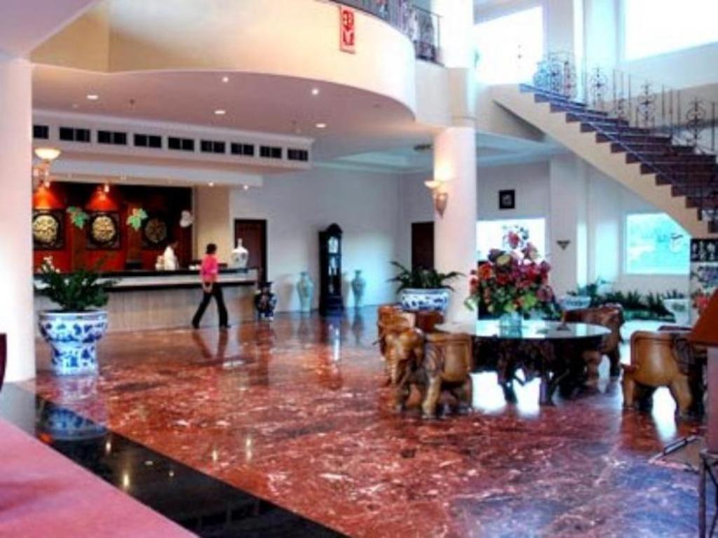 Grand Tiga Mustika Hotel Balikpapan  Exterior foto